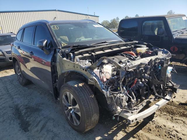 TOYOTA HIGHLANDER 2021 с VIN 5TDGBRCH5MS526044 - Фото с аукциона