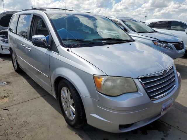 CHRYSLER TOWN & COU 2010 with VIN 2A4RR5DX3AR151868 - Photo from auction