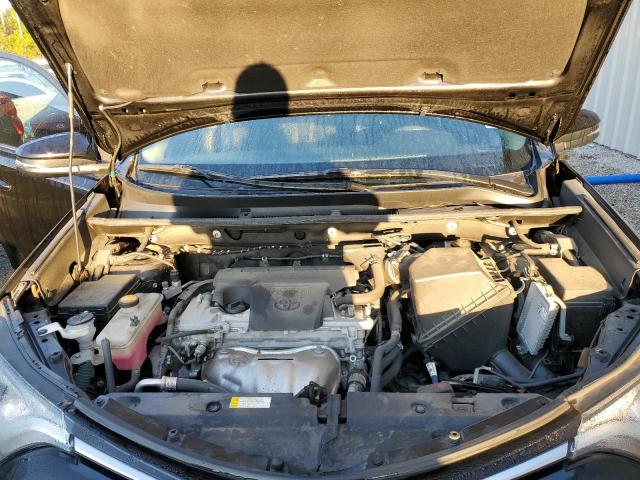 Photo 7 from auction – 2017 TOYOTA RAV4 XLE with VIN 2T3WFREV1HW332750