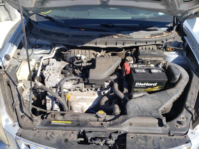 Photo 7 from auction – 2013 NISSAN ROGUE S with VIN JN8AS5MT0DW036360