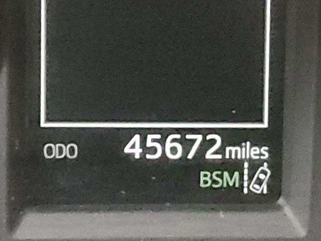 Photo 8 from auction – 2018 TOYOTA RAV4 ADVEN with VIN JTMRFREVXJD240987