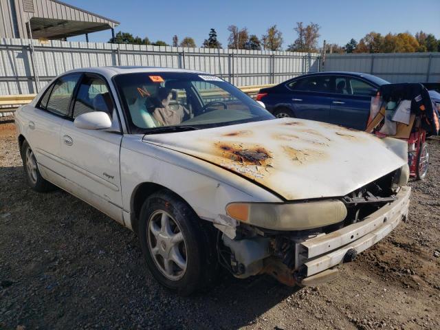 BUICK REGAL LS 2000 with VIN 2G4WB55K8Y1318388 - Photo from auction
