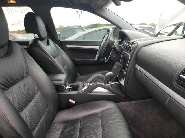 صورة رقم 5 من المزاد - 2004 PORSCHE CAYENNE S مع VIN WP1AB29P74LA69328