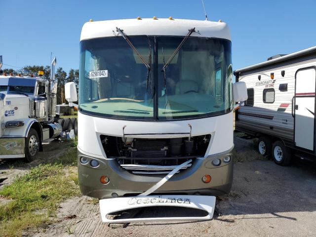 Photo 9 from auction – 2003 COACH AURORA with VIN 1FCNF53S220A08604