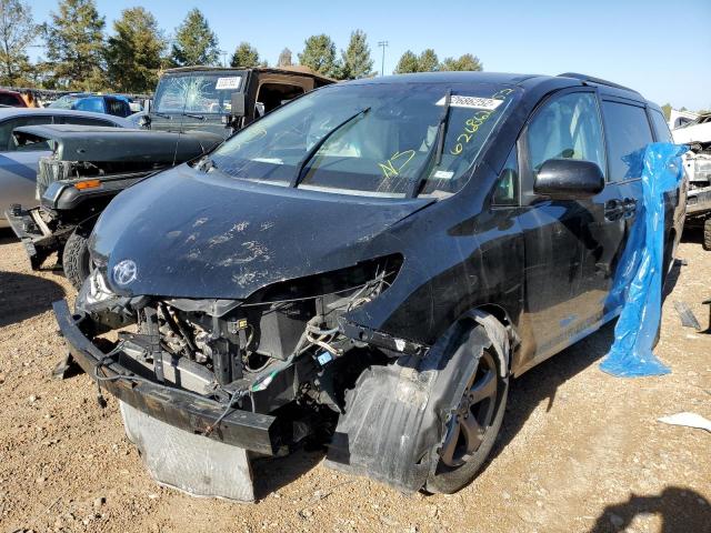 Photo 2 from auction – 2012 TOYOTA SIENNA LE with VIN 5TDKK3DC4CS265854