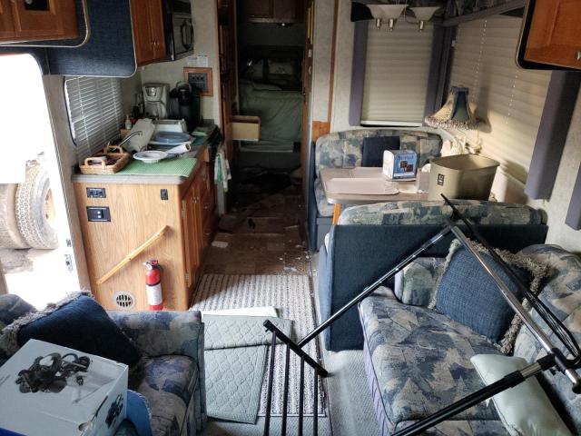 Photo 6 from auction – 2005 GULF STREAM INDEPENDEN with VIN 1F6MF53SX40A10327