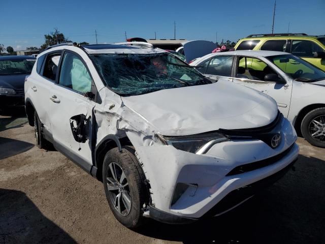 Photo 9 from auction – 2018 TOYOTA RAV4 ADVEN with VIN 2T3WFREV5JW423719