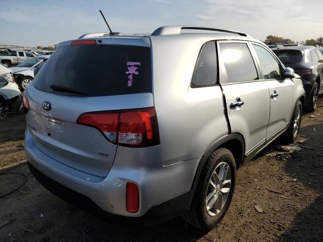 Photo 4 from auction – 2014 KIA SORENTO LX with VIN 5XYKT3A68EG522199