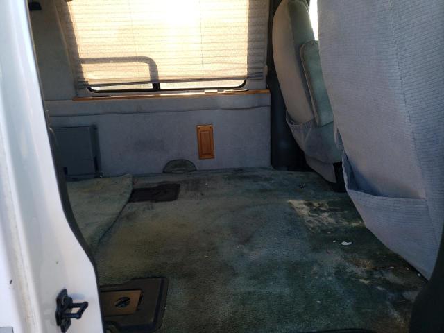 Photo 6 from auction – 2002 CHEVROLET EXPRESS G1 with VIN 1GBFG15MX21218455