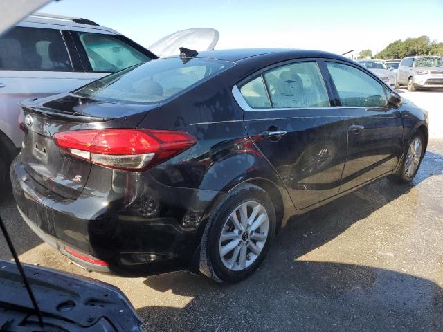 Photo 4 from auction – 2017 KIA FORTE LX with VIN 3KPFL4A71HE067312