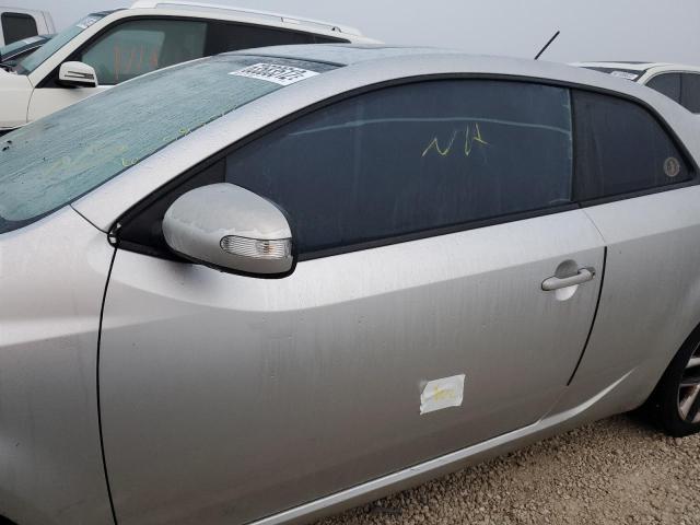 Zdjęcie 9 z aukcji – 2010 KIA FORTE SX z VIN KNAFW6A35A5117594