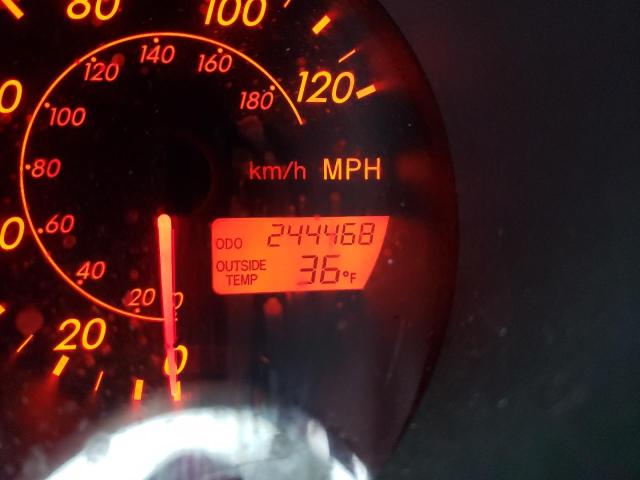 Photo 8 from auction – 2003 TOYOTA MATRIX XR with VIN 2T1KR32E33C100404