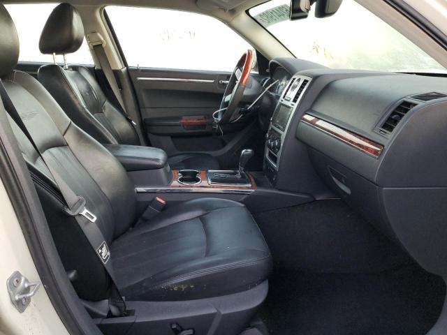 Photo 5 from auction – 2008 CHRYSLER 300C with VIN 2C3KA63H28H320930