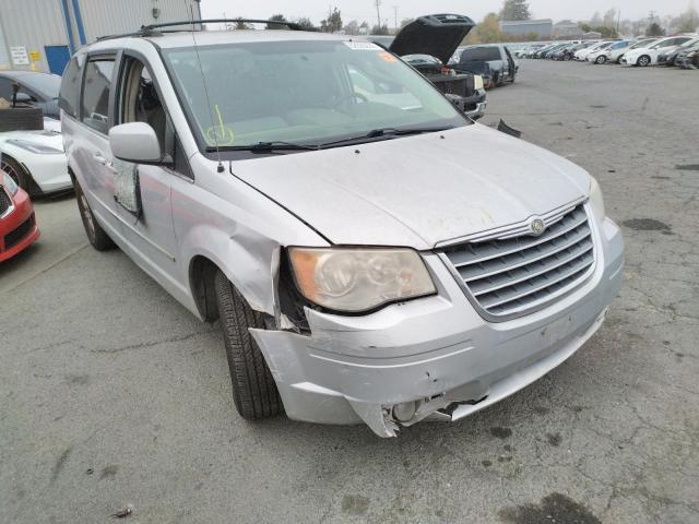 Photo 1 from auction – 2010 CHRYSLER TOWN & COU with VIN 2A4RR5D14AR278690
