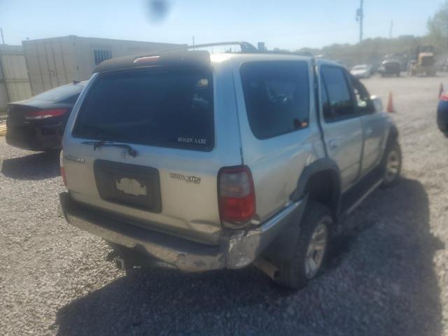 Photo 4 from auction – 2000 TOYOTA 4RUNNER SR with VIN JT3GN86R1Y0148162