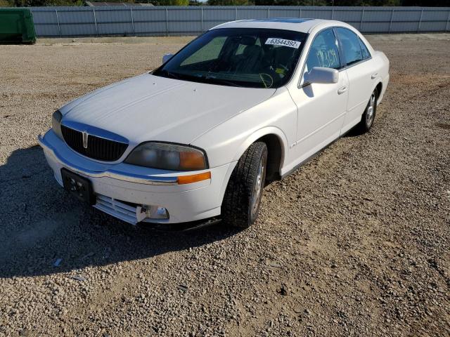 Photo 2 from auction – 2000 LINCOLN LS with VIN 1LNHM87A8YY754695