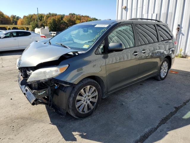Photo 2 from auction – 2011 TOYOTA SIENNA XLE with VIN 5TDDK3DC2BS010272