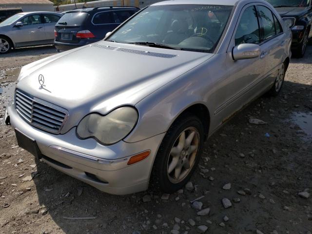 Photo 2 from auction – 2002 MERCEDES-BENZ C 240 with VIN WDBRF61J72F199823