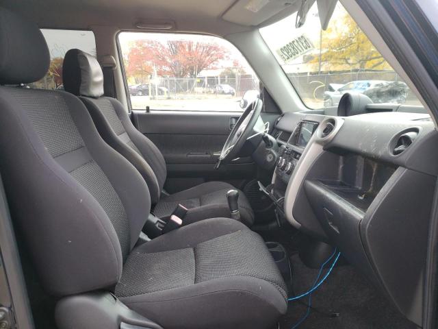 Photo 5 from auction – 2005 SCION XB with VIN JTLKT334954020901