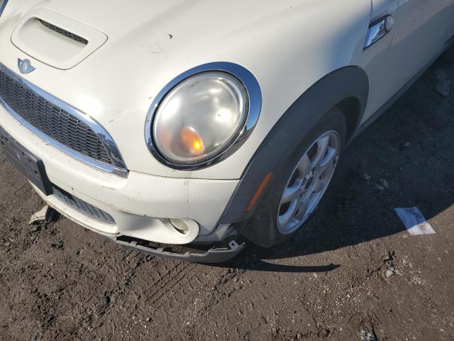Photo 9 from auction – 2010 MINI COOPER S with VIN WMWMF7C58ATZ71101