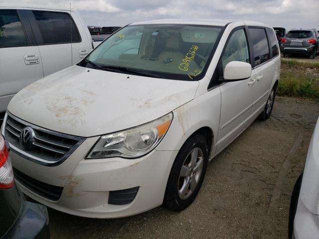 Photo 2 from auction – 2010 VOLKSWAGEN ROUTAN SE with VIN 2V4RW3D16AR333228