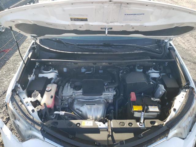 Photo 7 from auction – 2017 TOYOTA RAV4 XLE with VIN JTMRFREV9HD210096