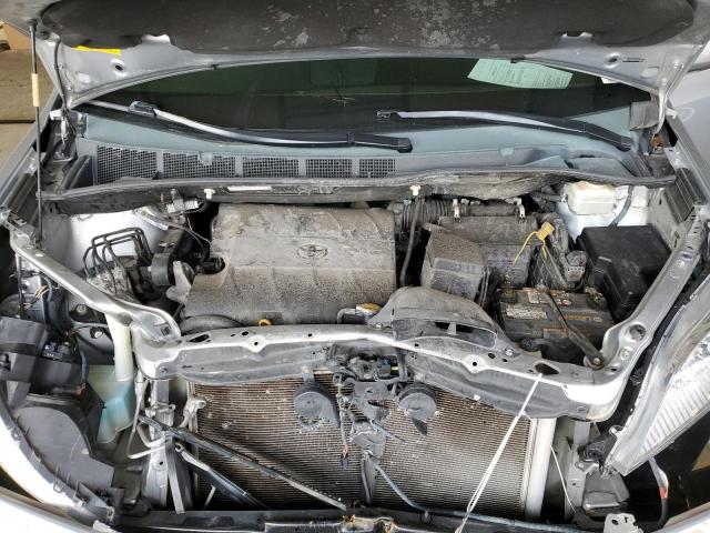 Photo 7 from auction – 2011 TOYOTA SIENNA XLE with VIN 5TDYK3DC4BS048040