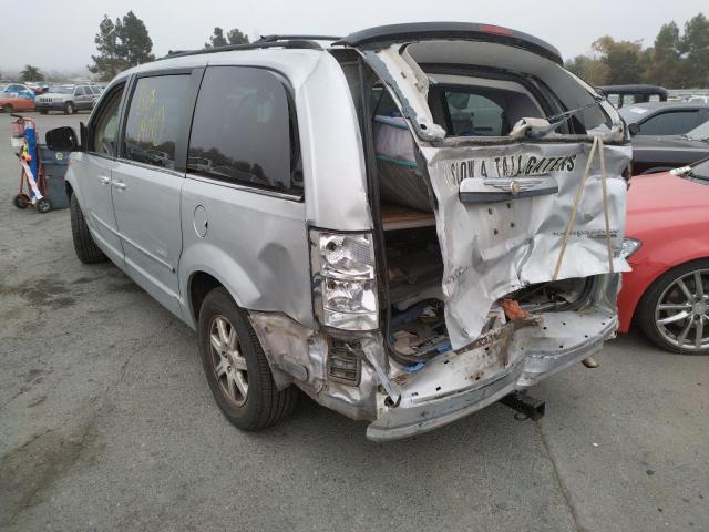 Photo 3 from auction – 2010 CHRYSLER TOWN & COU with VIN 2A4RR5D14AR278690