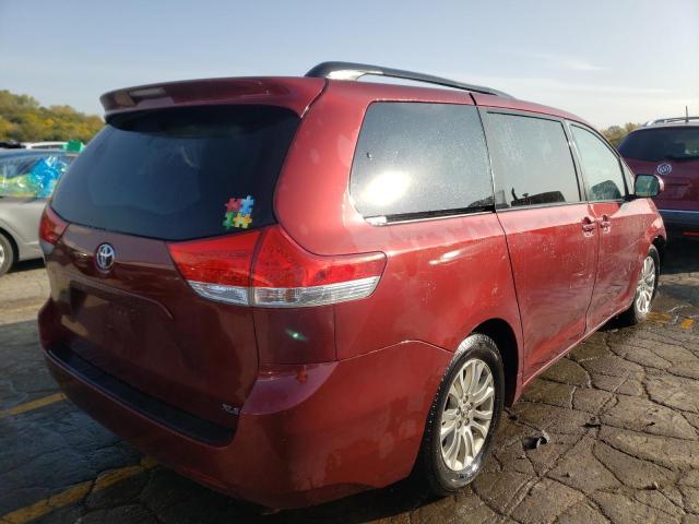 Photo 4 from auction – 2011 TOYOTA SIENNA XLE with VIN 5TDYK3DC6BS114040