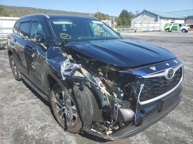Photo 1 from auction – 2022 TOYOTA HIGHLANDER with VIN 5TDHZRBH0NS586347