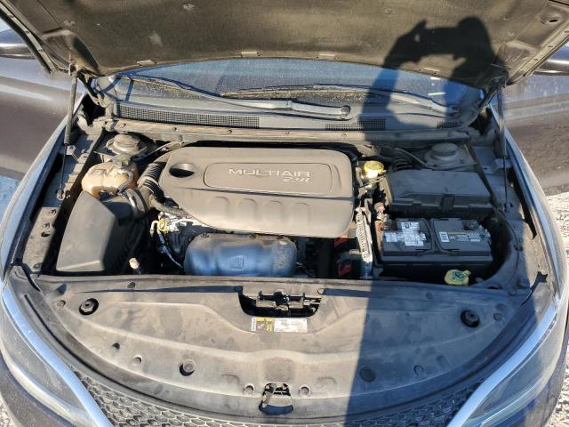 Photo 7 from auction – 2015 CHRYSLER 200 LIMITE with VIN 1C3CCCAB1FN675796