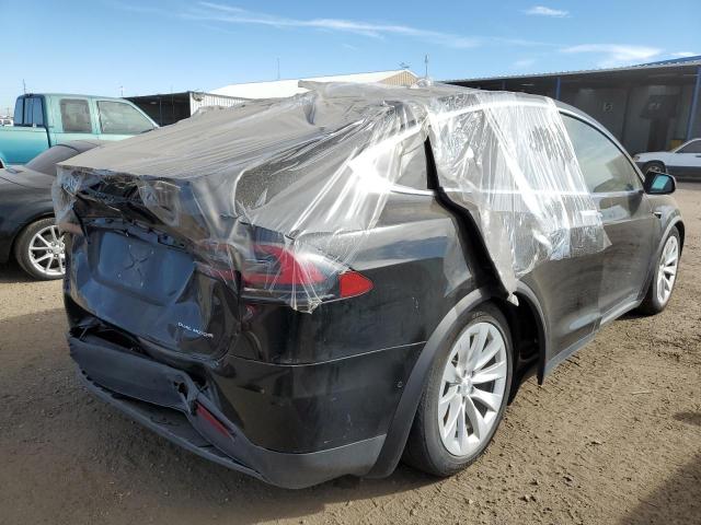 Photo 4 from auction – 2020 TESLA MODEL X with VIN 5YJXCAE22LF306791