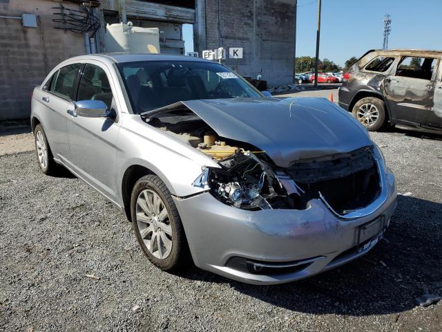 CHRYSLER 200 LIMITE 2013 with VIN 1C3CCBCG1DN510573 - Photo from auction