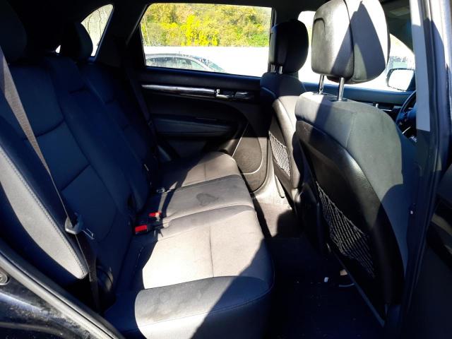 Photo 6 from auction – 2013 KIA SORENTO LX with VIN 5XYKTCA62DG407905