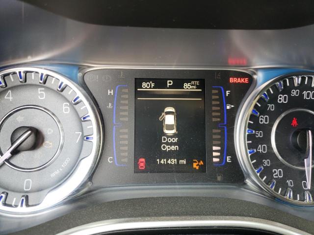 Photo 8 from auction – 2015 CHRYSLER 200 LIMITE with VIN 1C3CCCABXFN730956