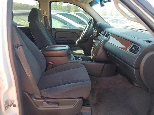 Photo 5 from auction – 2007 CHEVROLET TAHOE C150 with VIN 1GNFC13077R153751