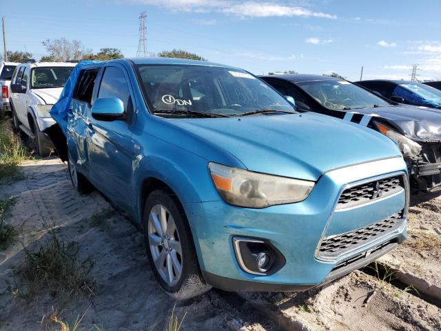 MITSUBISHI OUTLANDER 2013 with VIN 4A4AP3AUXDE017974 - Photo from auction