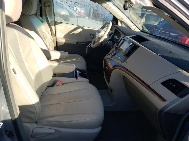 Photo 5 from auction – 2011 TOYOTA SIENNA XLE with VIN 5TDYK3DC7BS167667