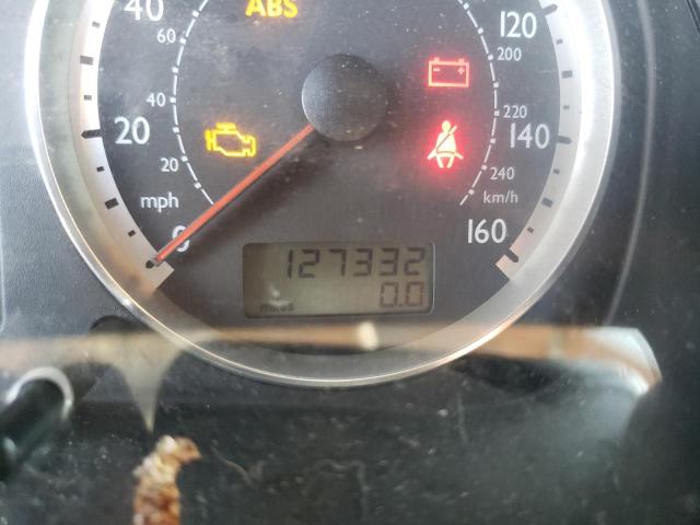 Photo 8 from auction – 2004 VOLKSWAGEN JETTA GL with VIN 3VWRK69M54M046952