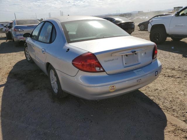 Photo 3 from auction – 2001 FORD TAURUS LX with VIN 1FAHP52U61G216252