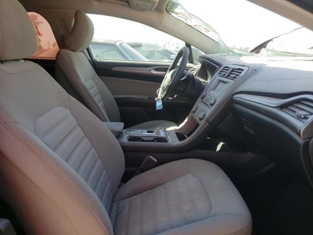 Photo 5 from auction – 2017 FORD FUSION S with VIN 3FA6P0G73HR123463