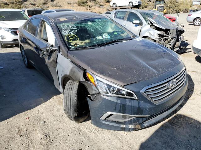 HYUNDAI SONATA SE 2016 with VIN 5NPE24AF1GH268417 - Photo from auction