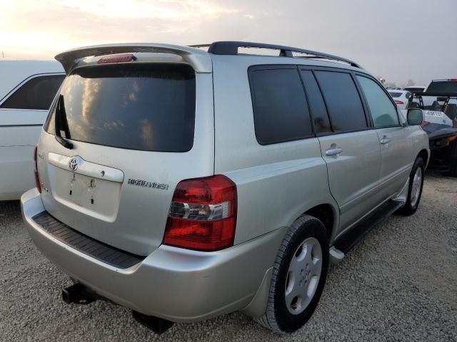 Photo 4 from auction – 2004 TOYOTA HIGHLANDER with VIN JTEEP21A240048976