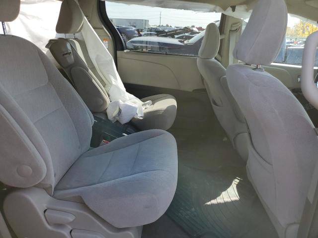 Photo 6 from auction – 2016 TOYOTA SIENNA LE with VIN 5TDKK3DC6GS720693
