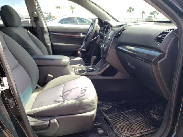 Photo 5 from auction – 2013 KIA SORENTO LX with VIN 5XYKT3A69DG414608