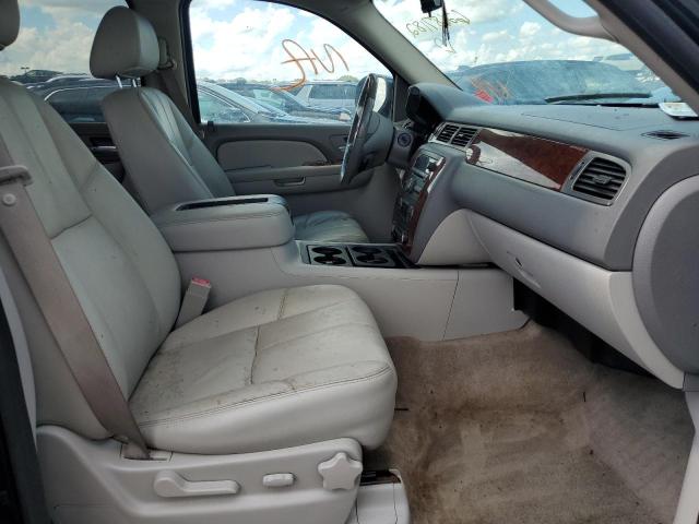 Photo 5 from auction – 2009 CHEVROLET SUBURBAN K with VIN 1GNFK26329R234061