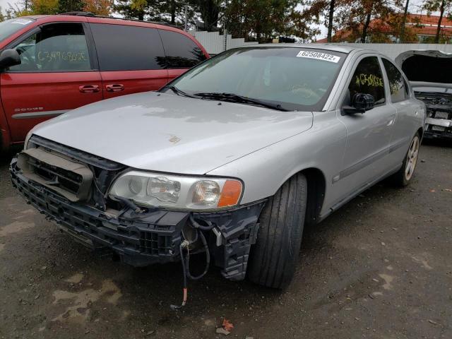 Photo 2 from auction – 2004 VOLVO S60 R with VIN YV1RH52Y142382463