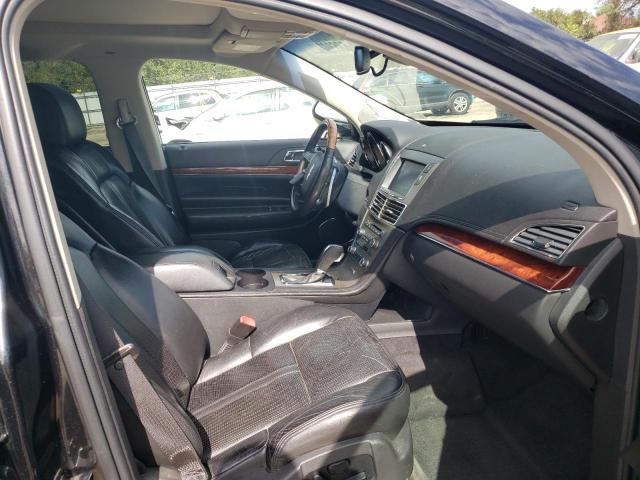 Foto 5 de la subasta – 2010 LINCOLN MKT con VIN 2LMHJ5AT2ABJ04477