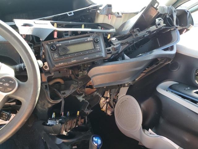 Photo 9 from auction – 2012 TOYOTA PRIUS C with VIN JTDKDTB39C1028190