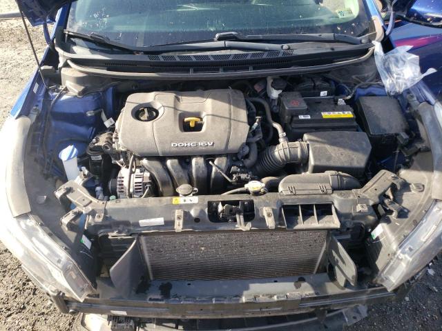 Photo 7 from auction – 2017 KIA FORTE LX with VIN 3KPFL4A7XHE106947